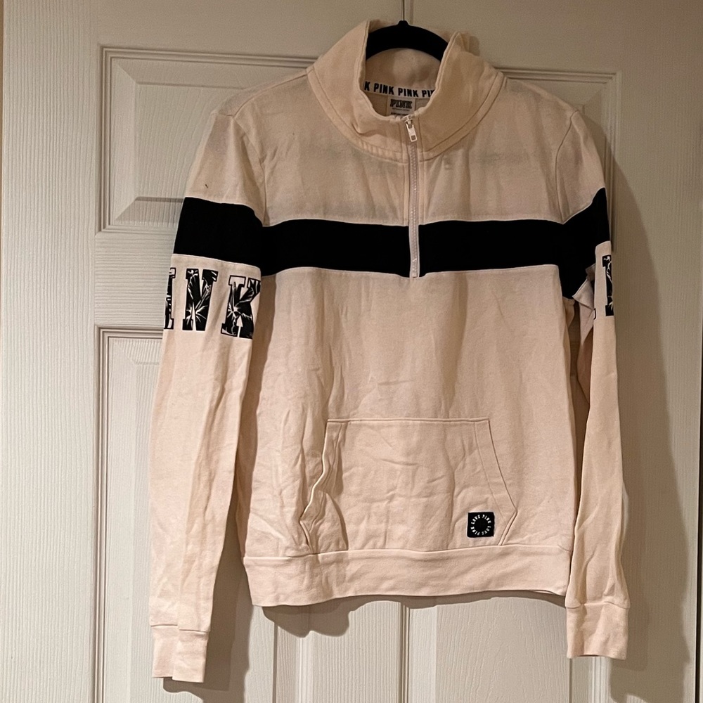 PINK Sweatshirt